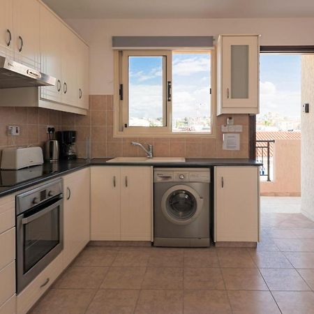 דירות Paphos Royal Seacrest Crown-Jewel, 2B, Pools, Sea, Center מראה חיצוני תמונה