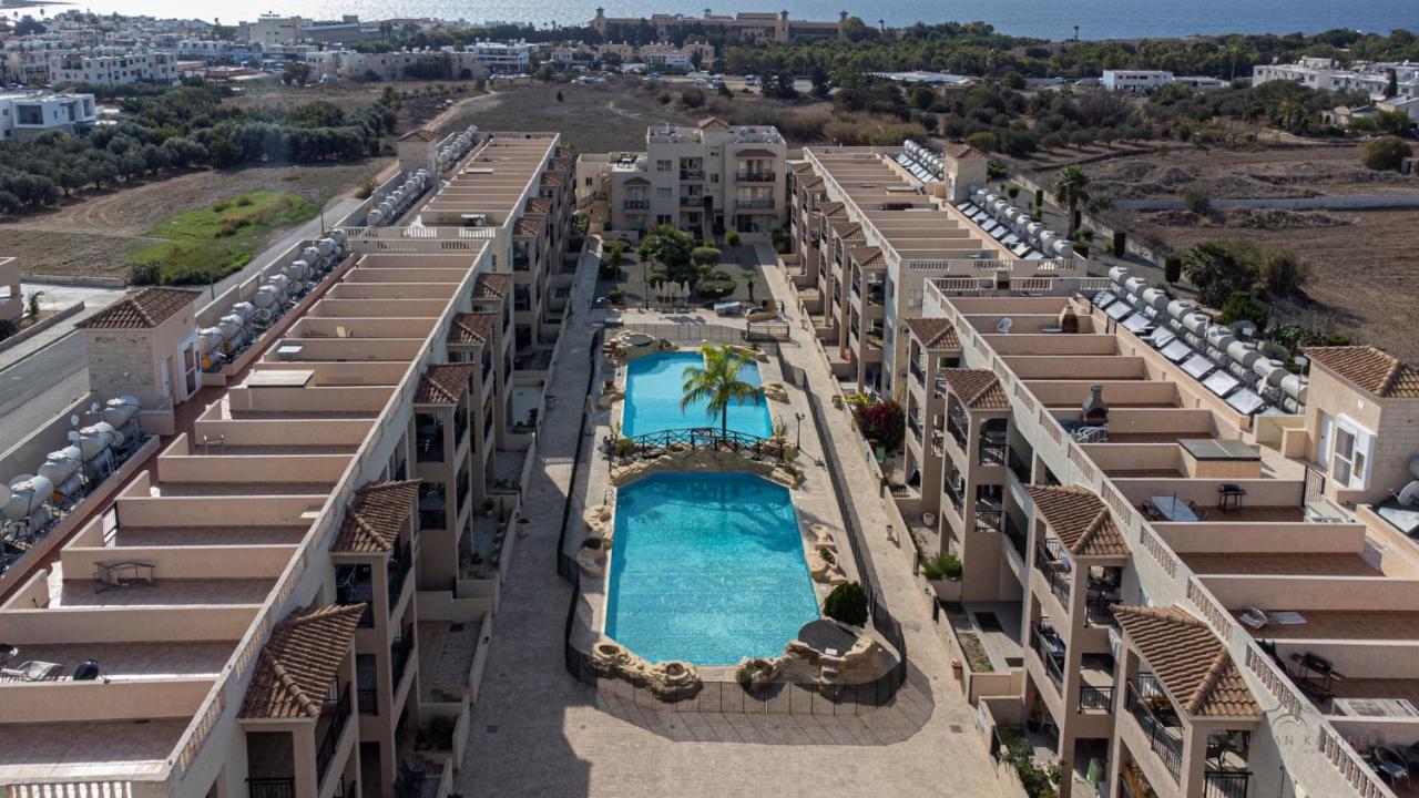 דירות Paphos Royal Seacrest Crown-Jewel, 2B, Pools, Sea, Center מראה חיצוני תמונה